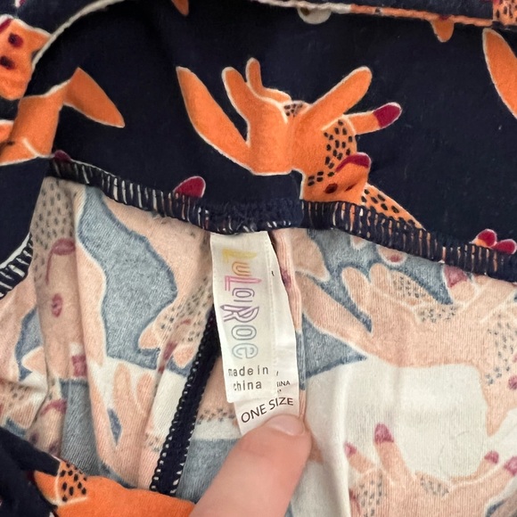 LulaRoe OS Cheetah/Fox Print Leggings - Picture 3 of 3